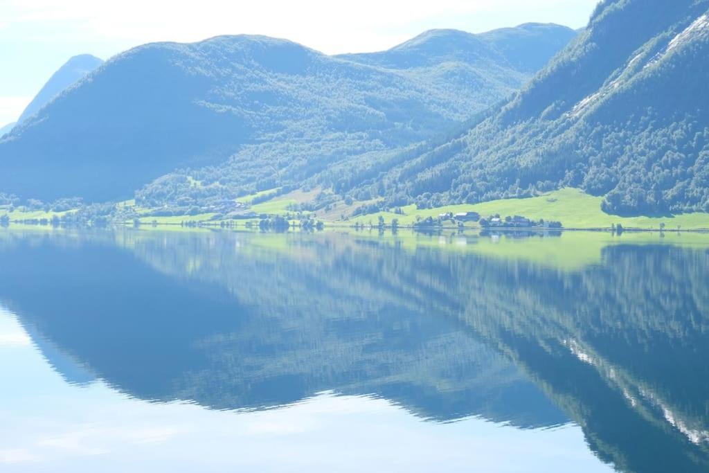 Apartment With Lake View In Jolster Årdal 외부 사진